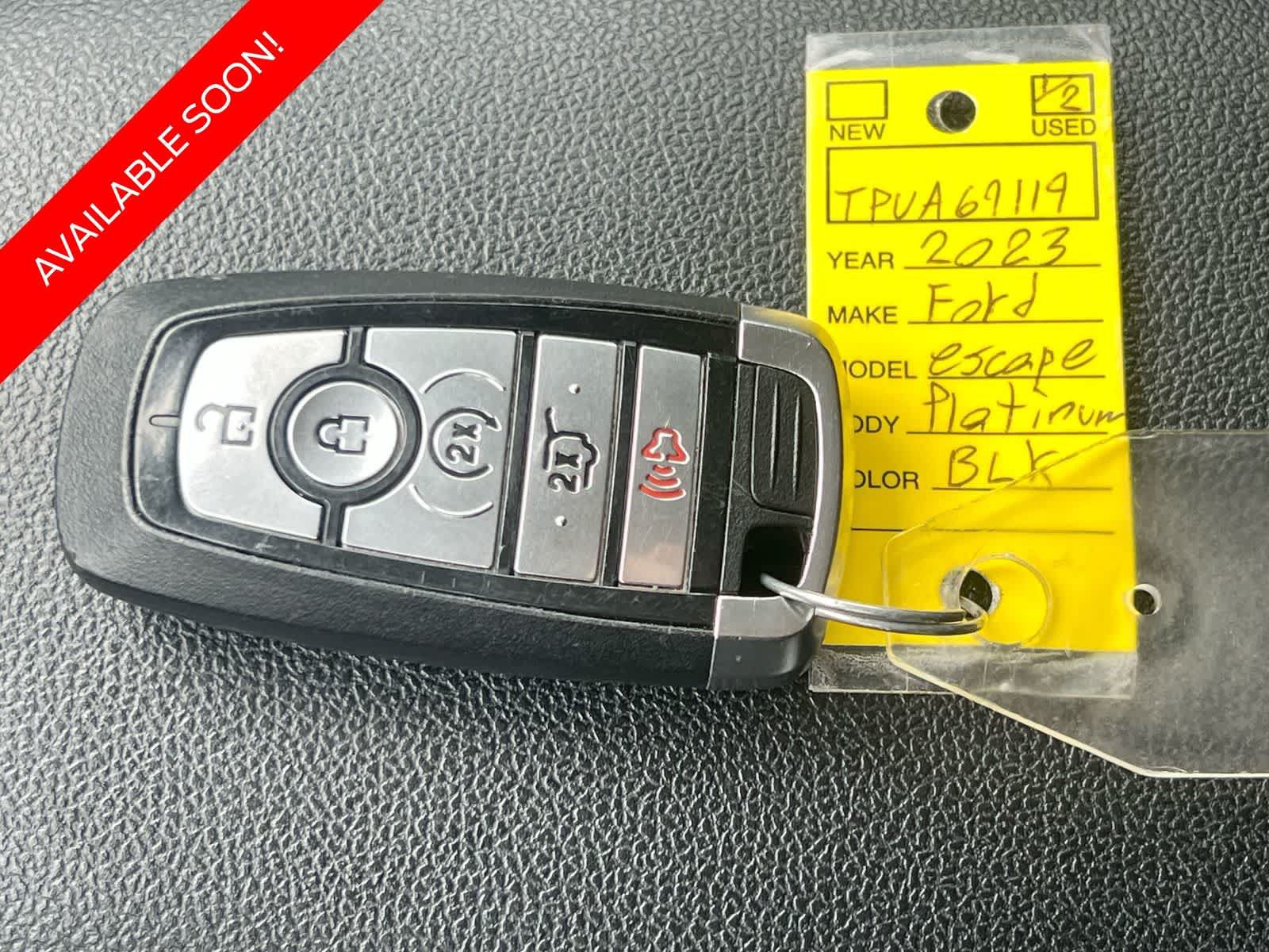 Certified 2023 Ford Escape Platinum w/ Premium Technology Package AWD/4WD image 35