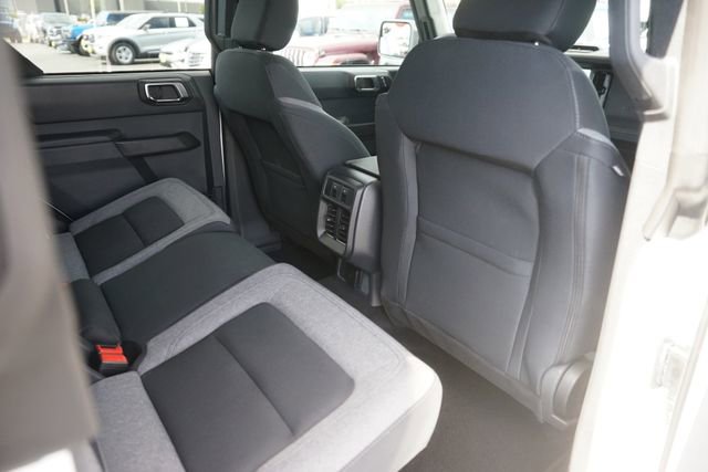 Certified 2025 Ford Bronco 4-Door AWD/4WD image 14