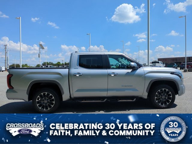 Used 2024 Toyota Tundra Limited AWD/4WD image 3