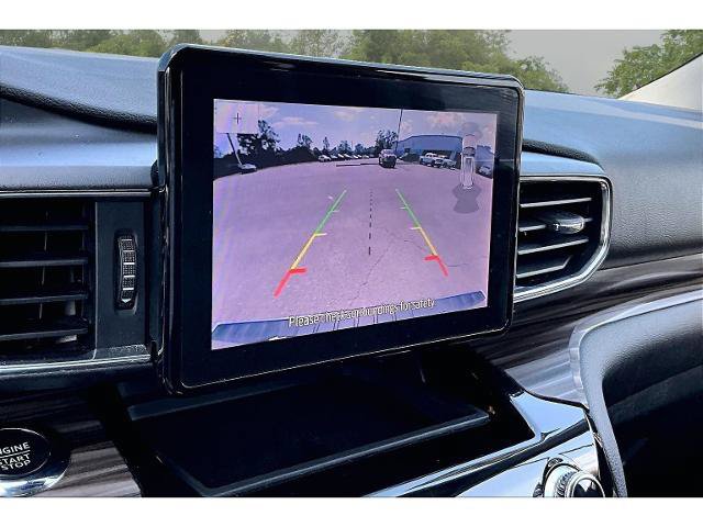 Certified 2024 Ford Explorer Limited RWD image 13