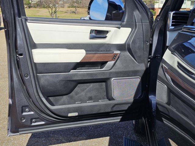 Used 2023 Toyota Sequoia Capstone image 14