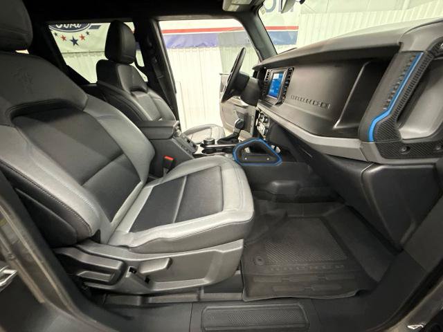 Certified 2022 Ford Bronco Black Diamond w/ Sasquatch Package AWD/4WD image 30