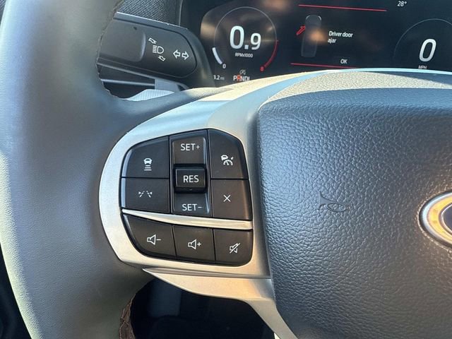 Certified 2025 Ford Explorer Active image 28