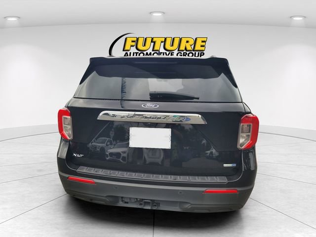 Certified 2020 Ford Explorer XLT w/ Comfort Package AWD/4WD image 4