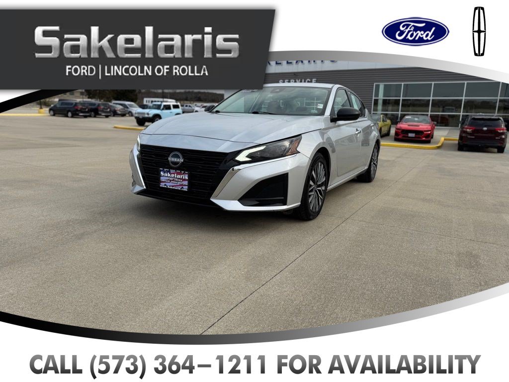Used 2024 Nissan Altima 2.5 SV