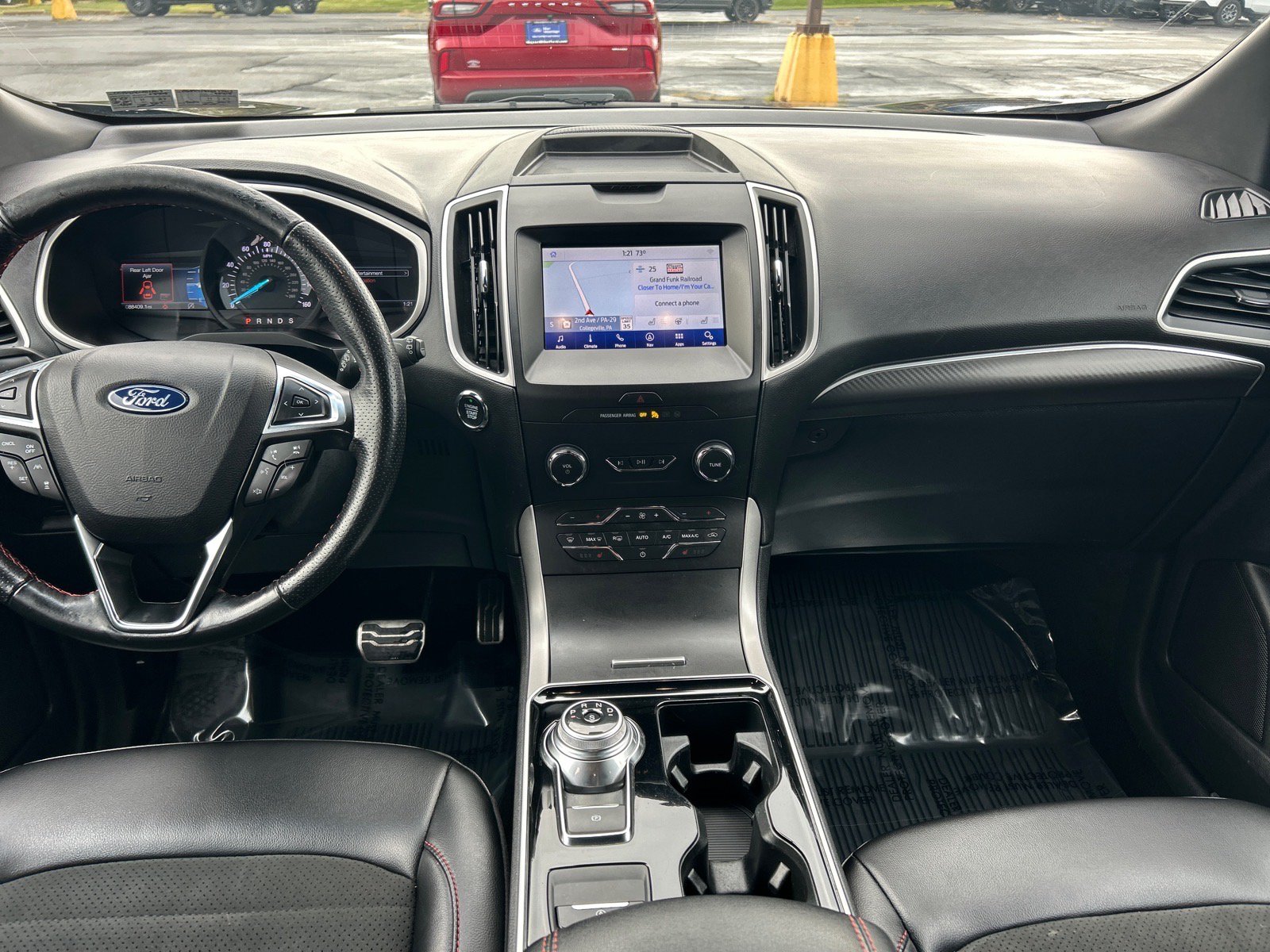 Certified 2020 Ford Edge ST-Line w/ Cold Weather Package AWD/4WD image 3