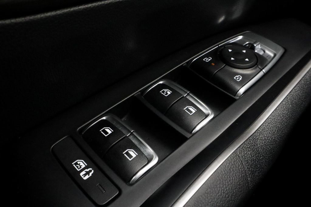 Used 2025 Kia Sorento X-Line EX image 28