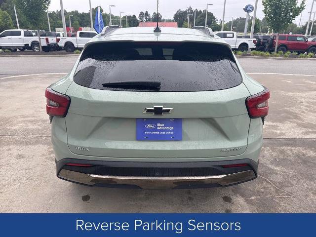 Used 2025 Chevrolet Trax ACTIV w/ Sunroof Package FWD image 5