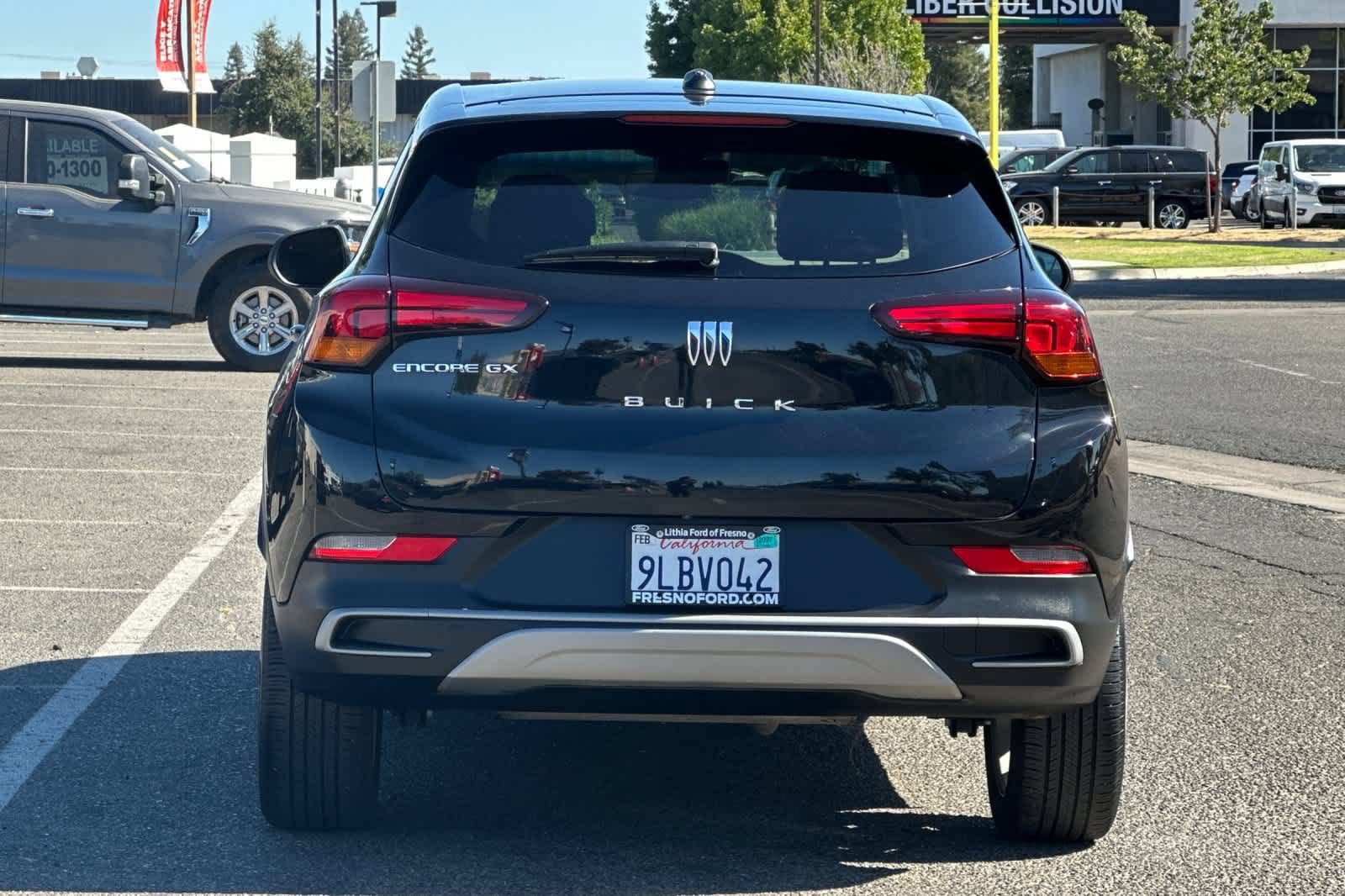 Used 2024 Buick Encore GX Preferred FWD image 8