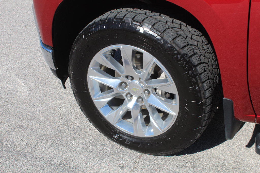 Used 2019 Chevrolet Silverado 1500 LTZ w/ LTZ Texas Edition AWD/4WD image 6