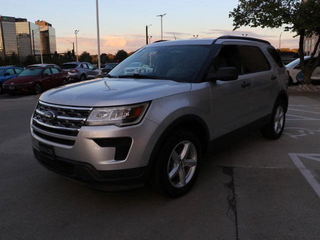 Certified 2018 Ford Explorer 4WD image 3