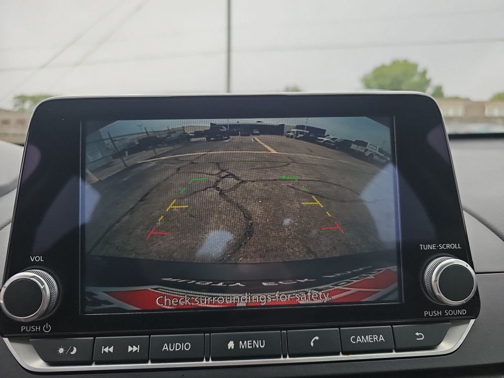 Used 2025 Nissan Altima 2.5 SV FWD image 20