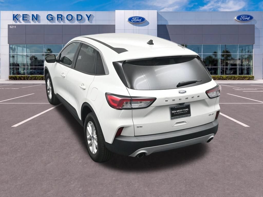 Certified 2021 Ford Escape SE AWD/4WD image 15