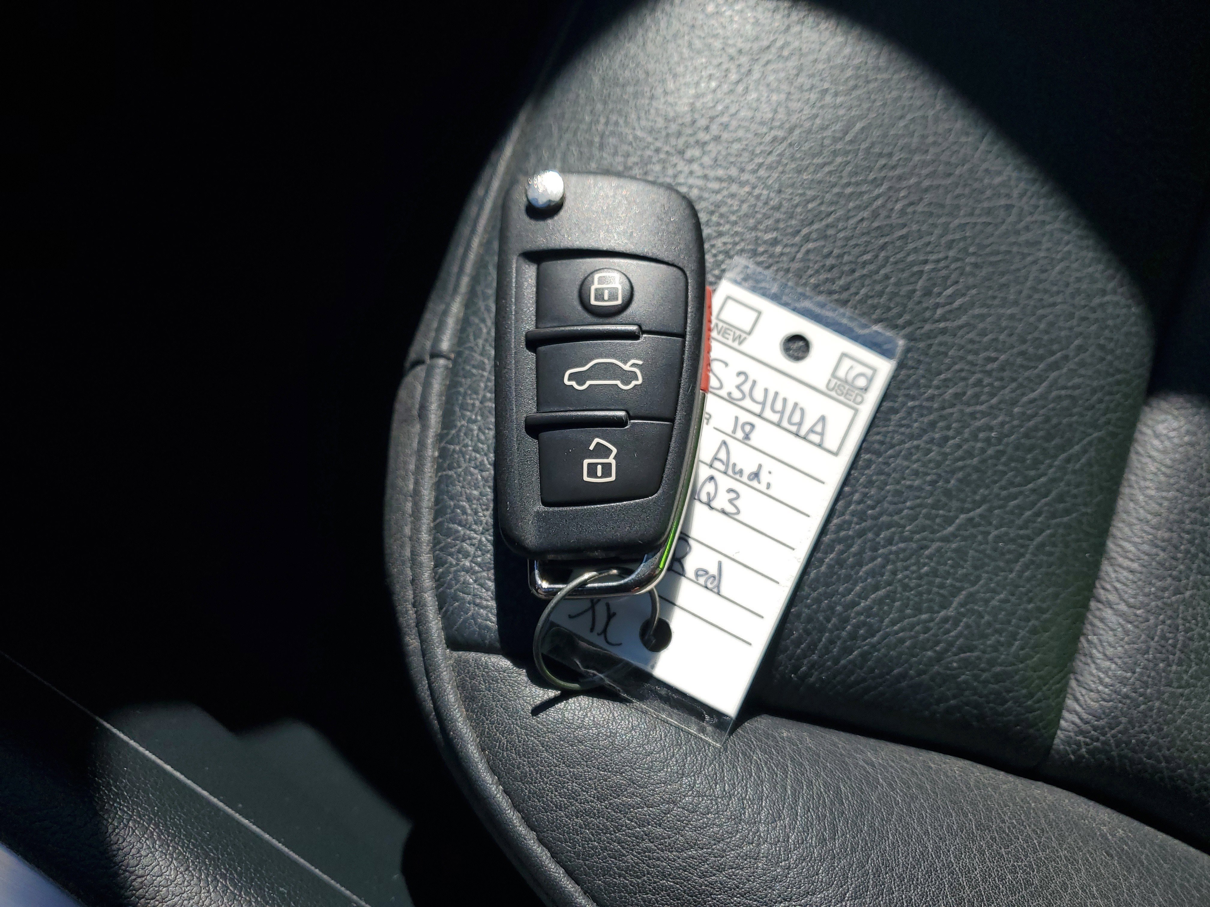 Used 2018 Audi Q3 2.0T Premium Plus w/ Premium Plus Package image 31