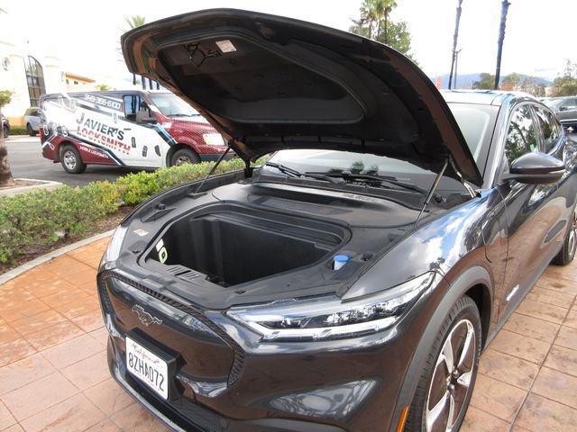 Certified 2021 Ford Mustang Mach-E Select w/ Comfort/Appearance Package image 8