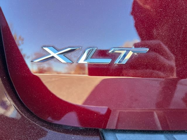 Certified 2022 Ford Explorer XLT w/ Equipment Group 202A image 40