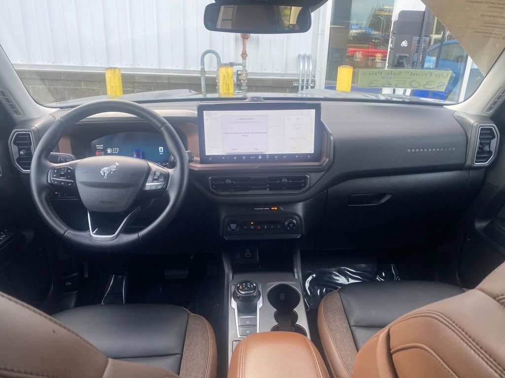 Certified 2025 Ford Bronco Sport Outer Banks w/ Outer Banks Tech Package+ image 6