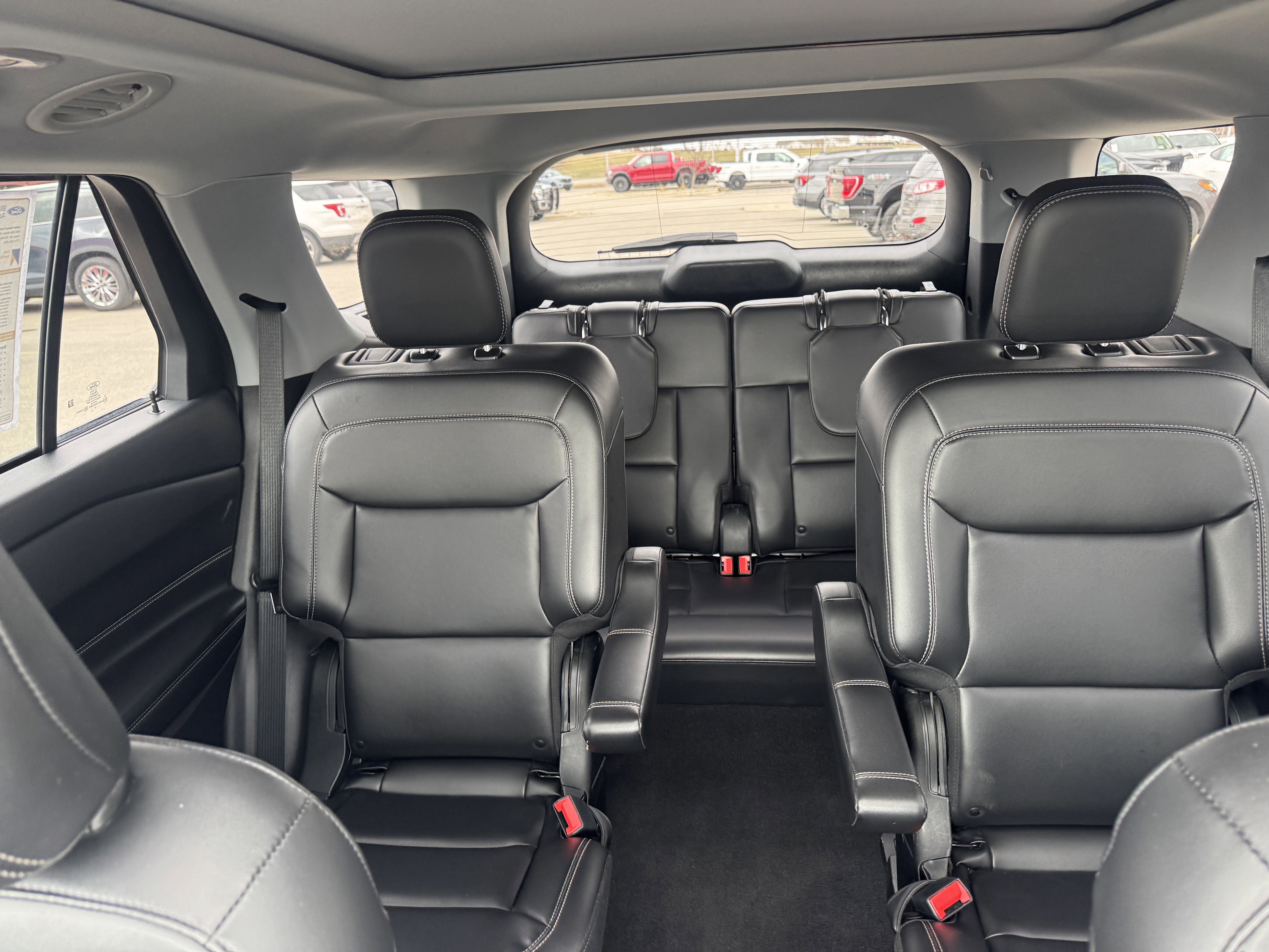 Certified 2022 Ford Explorer XLT AWD/4WD image 13