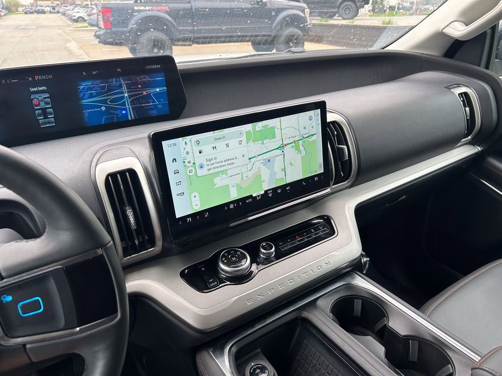 Certified 2025 Ford Expedition Active AWD/4WD image 27