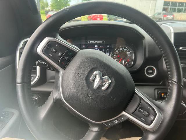 Used 2022 RAM 1500 Big Horn AWD/4WD image 12