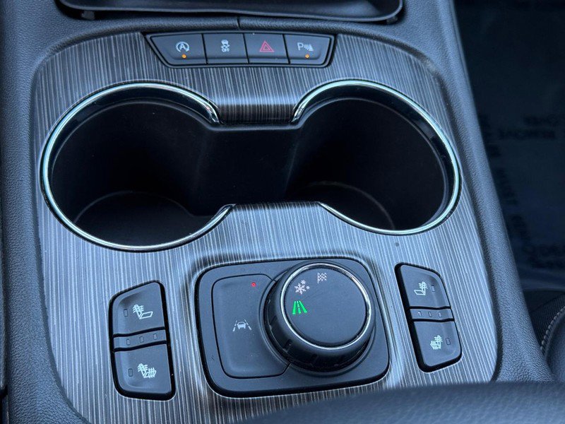 Used 2023 GMC Acadia SLT image 20