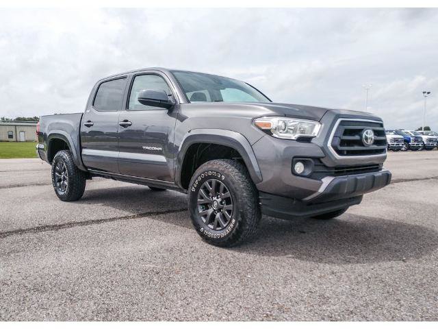 Used 2021 Toyota Tacoma SR5 RWD image 5
