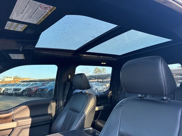 Certified 2022 Ford F350 Lariat w/ Black Appearance Package image 10