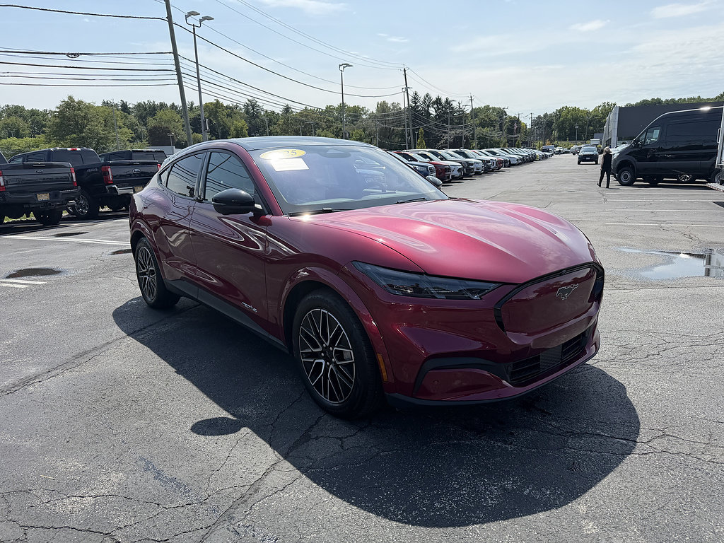 Certified 2025 Ford Mustang Mach-E Premium AWD/4WD image 10