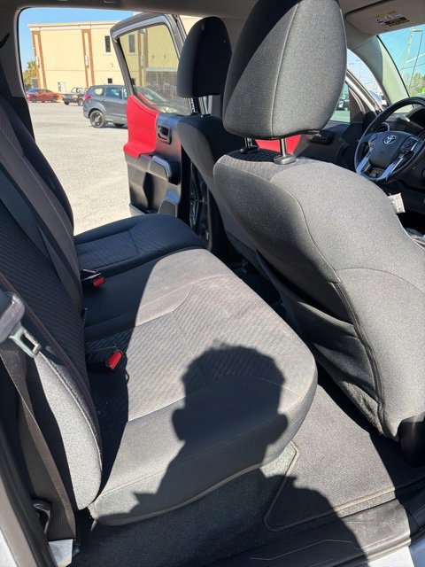 Used 2021 Toyota Tacoma SR5 image 24