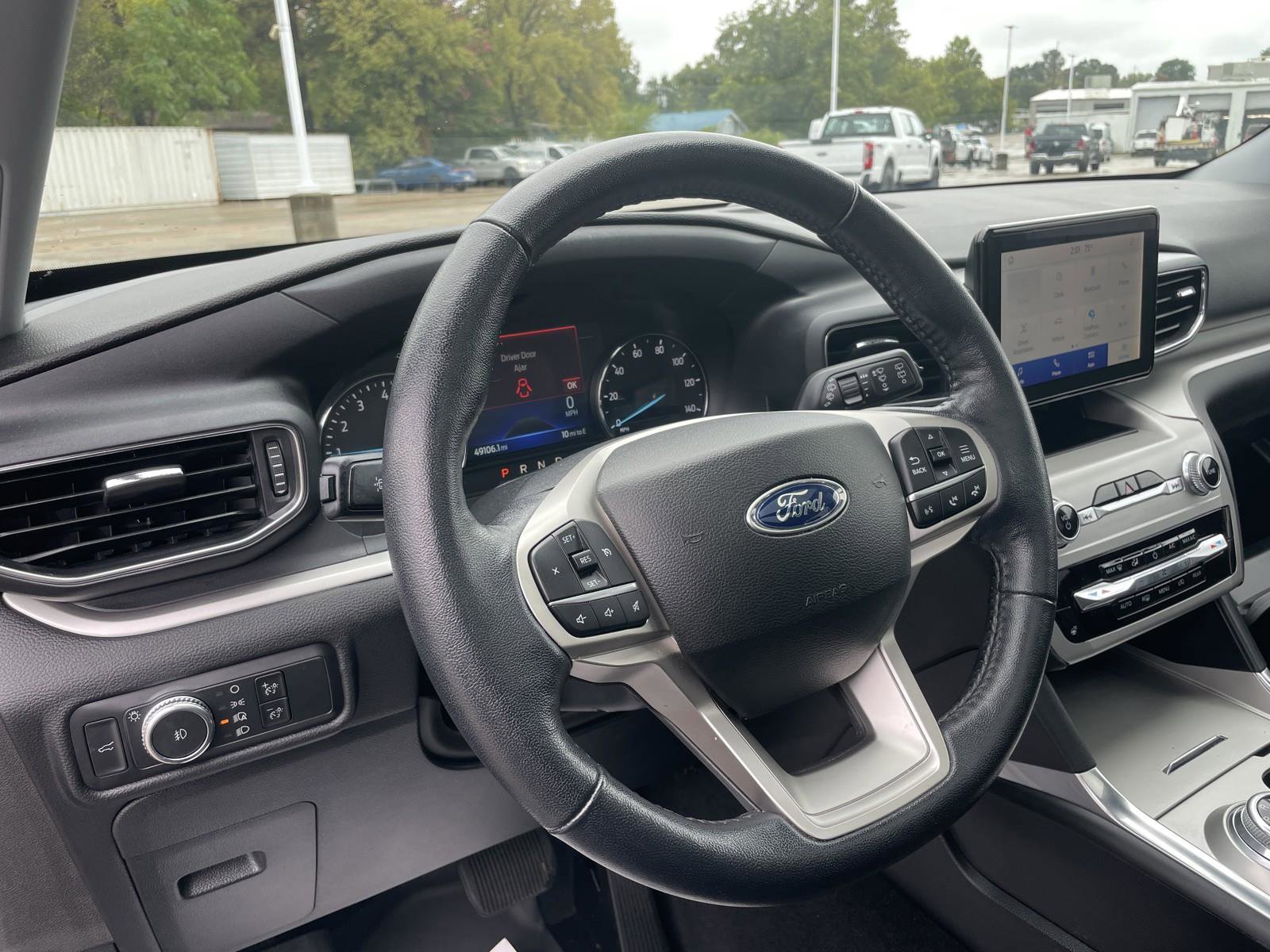 Certified 2022 Ford Explorer XLT w/ Equipment Group 202A image 11