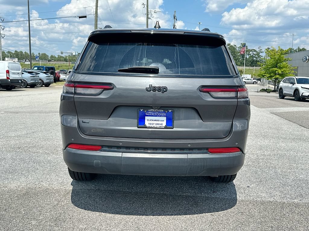 Used 2023 Jeep Grand Cherokee L Laredo RWD image 15