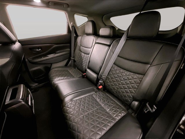 Used 2020 Nissan Murano Platinum w/ Cargo Package AWD/4WD image 25