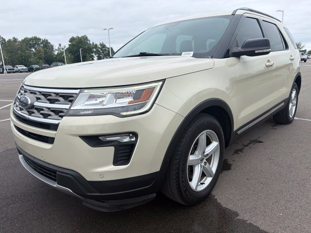 Certified 2018 Ford Explorer XLT w/ Equipment Group 202A FWD image 2