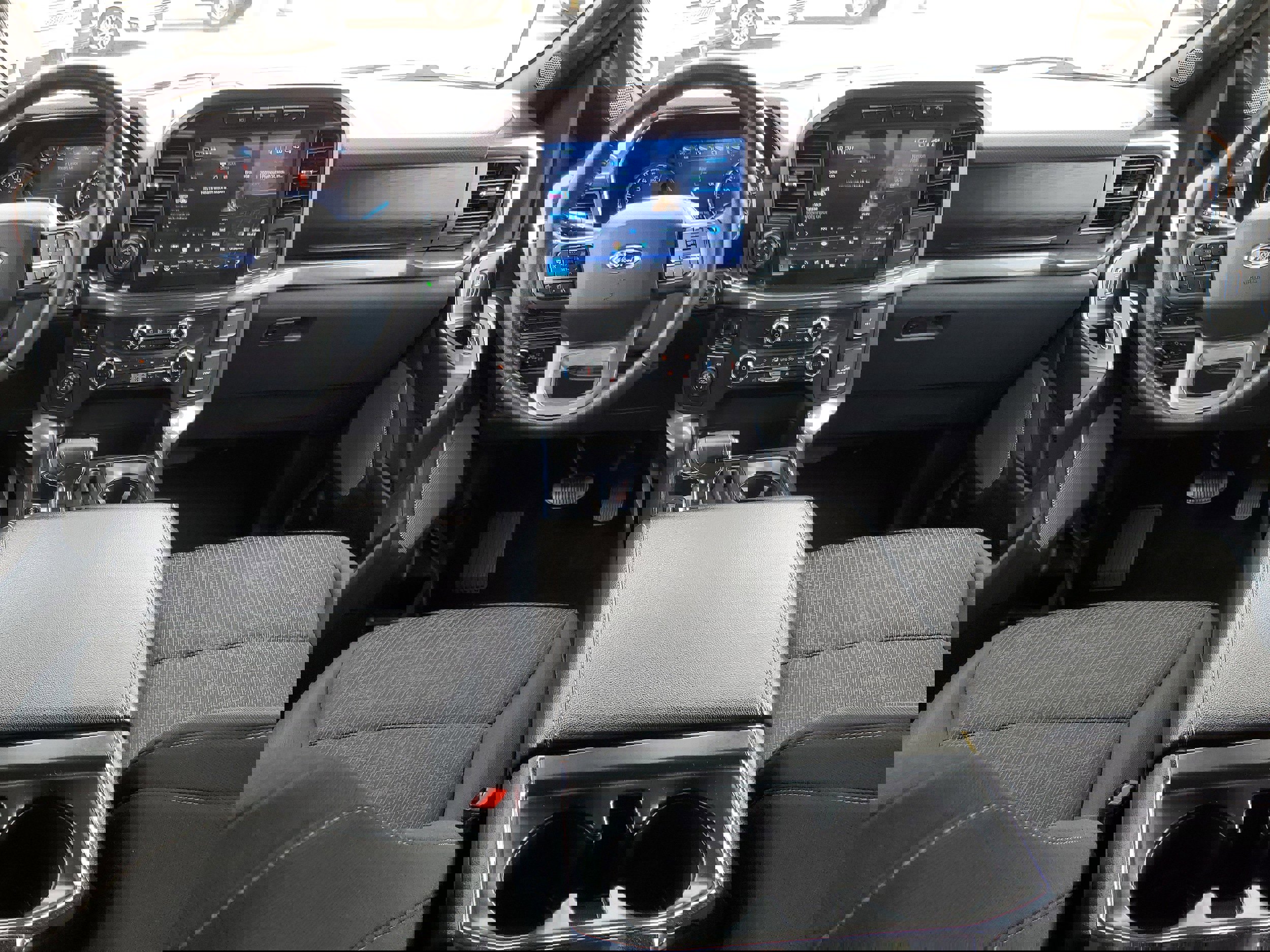 Certified 2022 Ford F150 XLT w/ Equipment Group 302A High image 15