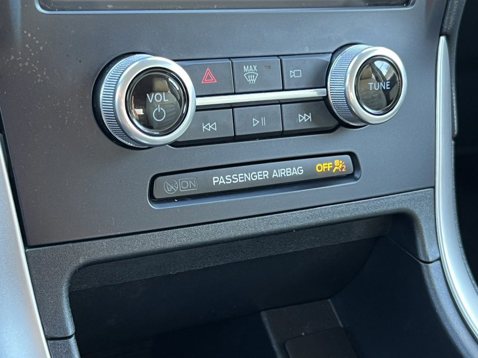 Certified 2022 Ford Edge SEL w/ Convenience Package image 33