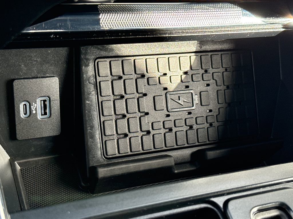 Certified 2023 Ford F150 Lariat w/ Equipment Group 502A High image 24