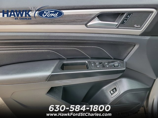 Used 2021 Volkswagen Atlas SEL Premium w/ MDO Package (Bench Seat) image 19