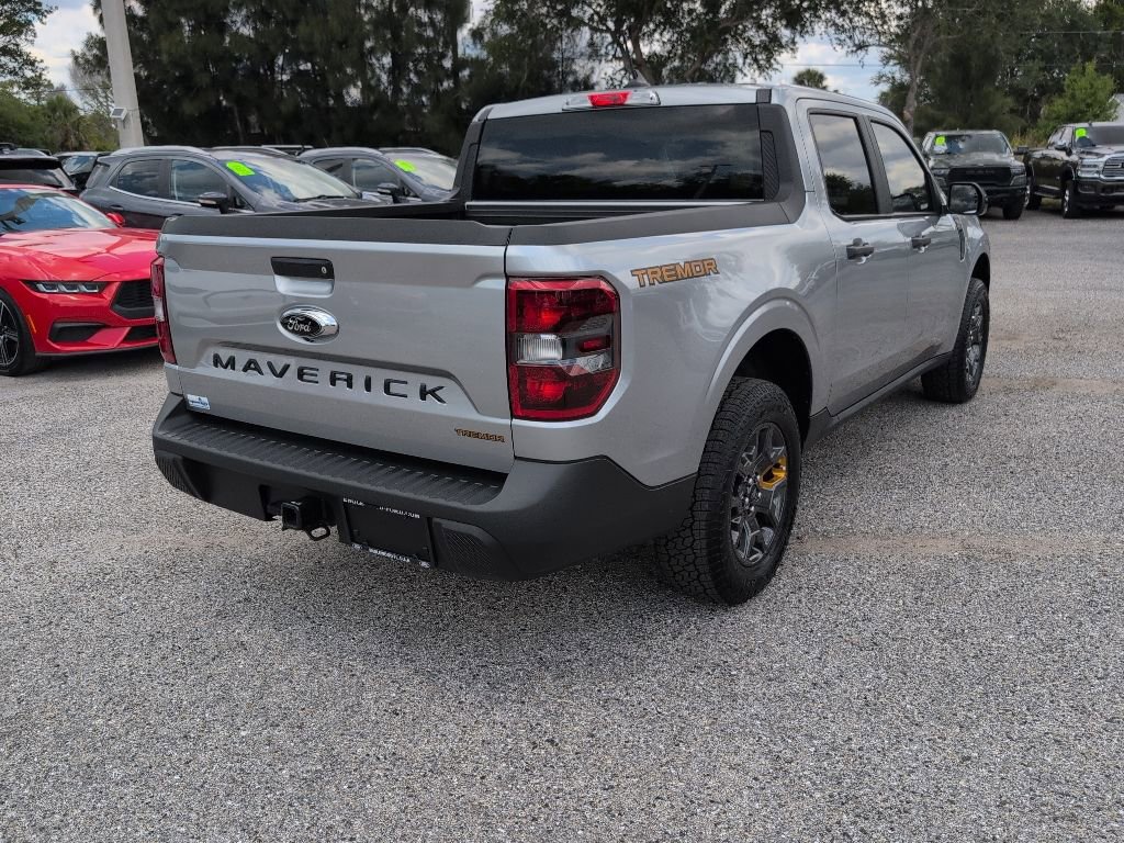 Certified 2024 Ford Maverick Tremor w/ Tremor Off-Road Package AWD/4WD image 3
