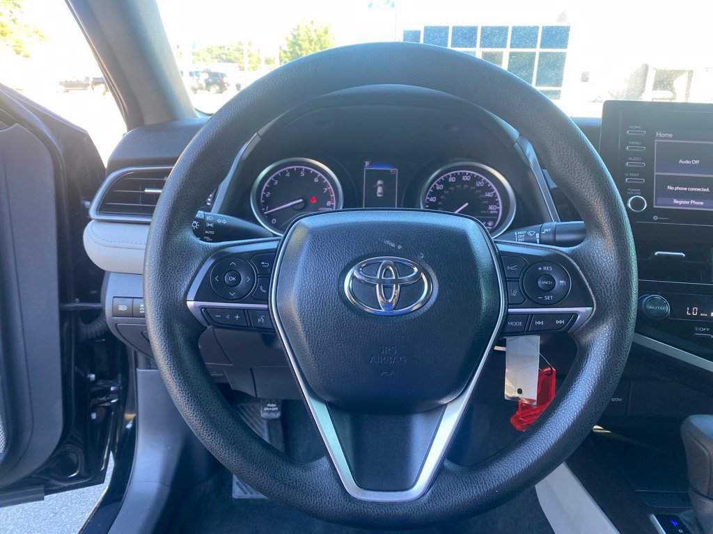 Used 2023 Toyota Camry LE FWD image 20
