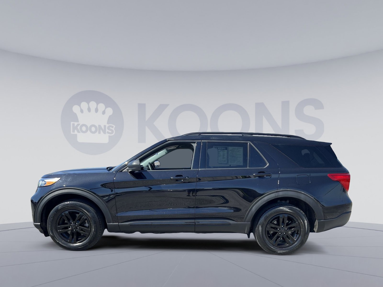 Certified 2023 Ford Explorer XLT AWD/4WD image 13