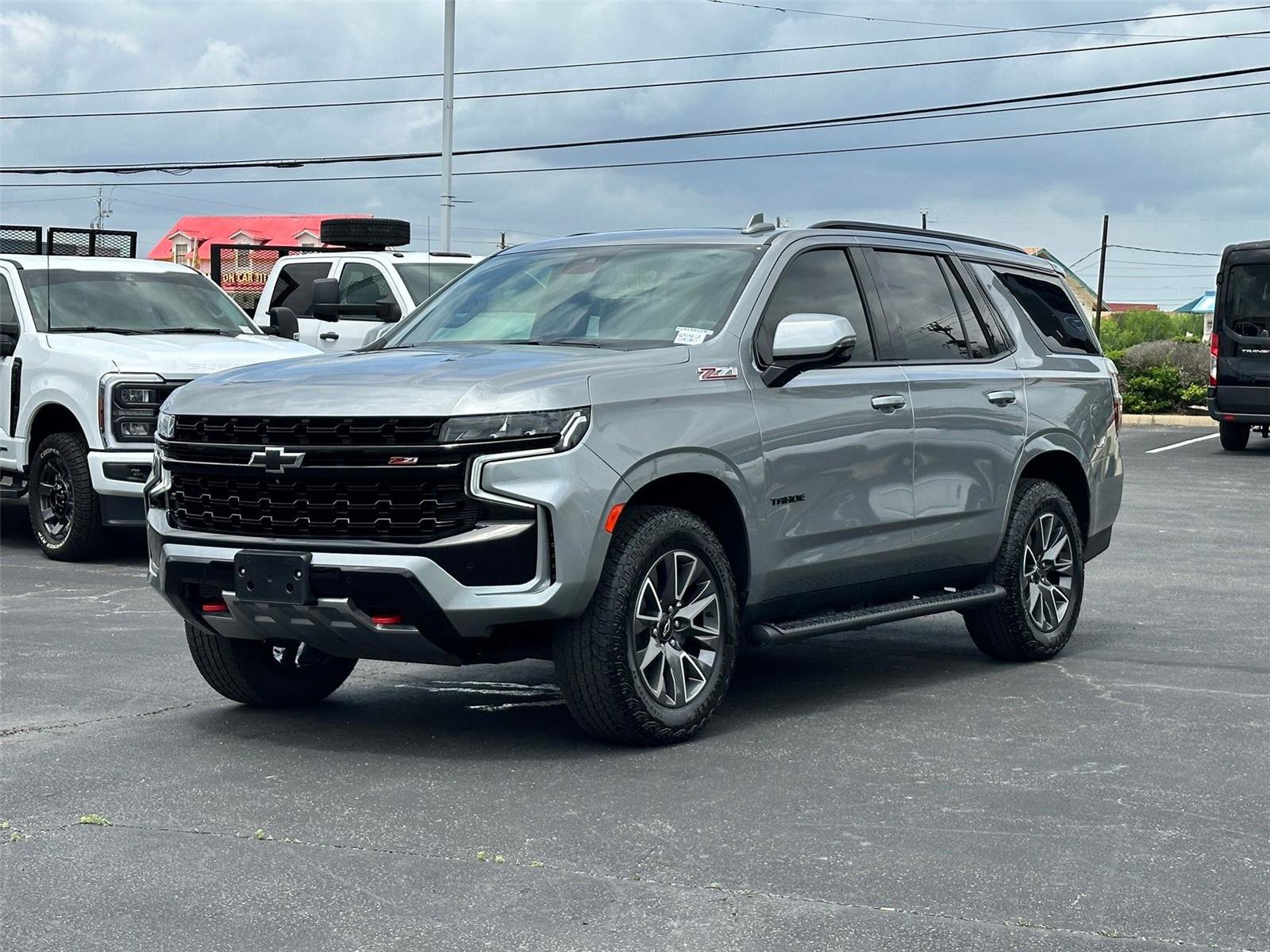 Used 2024 Chevrolet Tahoe Z71 w/ Luxury Package image 6