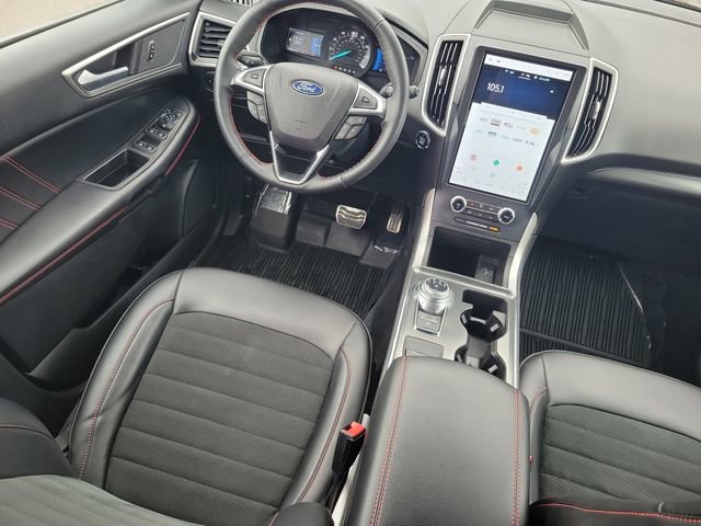 Certified 2023 Ford Edge ST-Line image 32