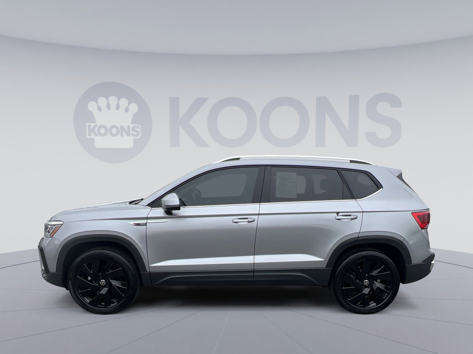 Used 2024 Volkswagen Taos SEL AWD/4WD image 7