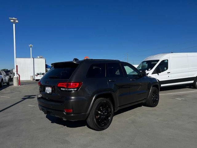 Used 2021 Jeep Grand Cherokee Laredo X image 7