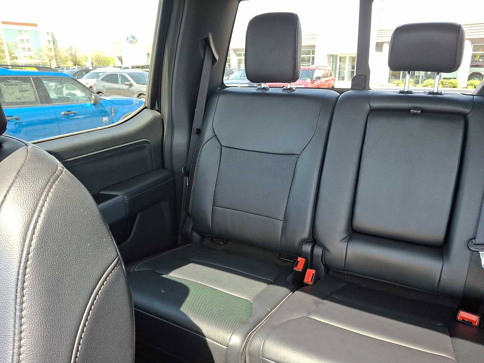 Certified 2024 Ford F250 Lariat w/ Lariat Ultimate Package AWD/4WD image 17