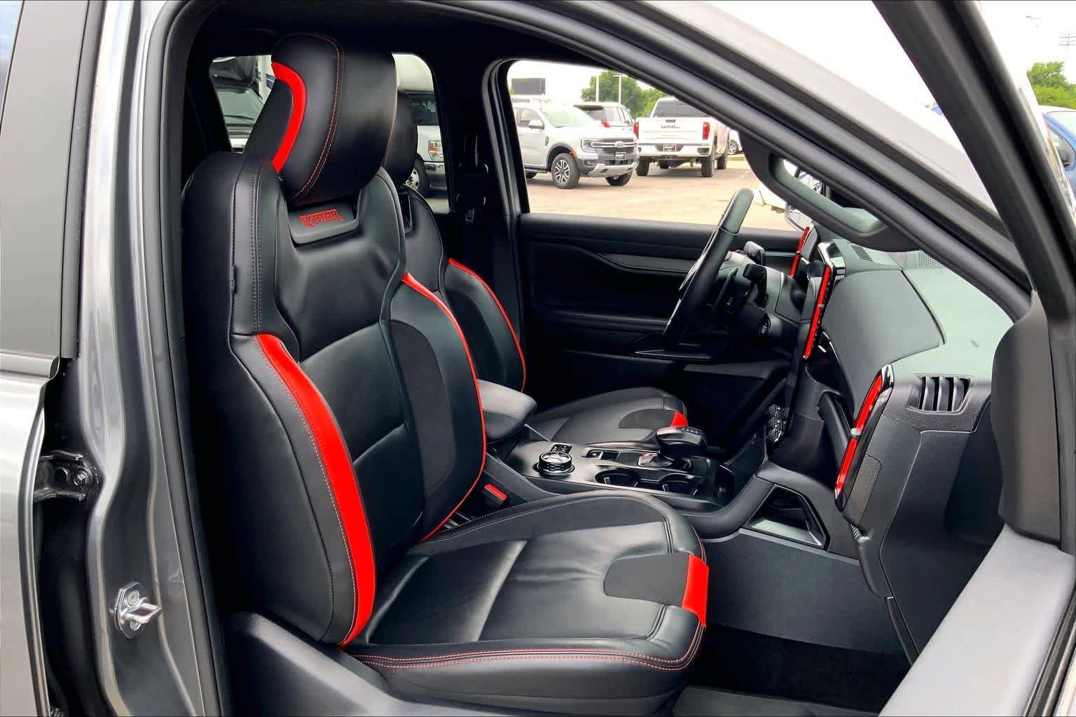 Certified 2025 Ford Ranger Raptor AWD/4WD image 11