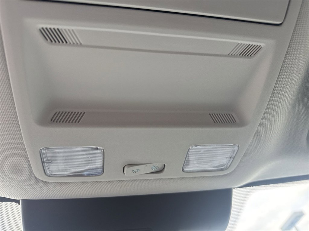 Certified 2025 Ford Maverick XL w/ Equipment Group 102A image 28