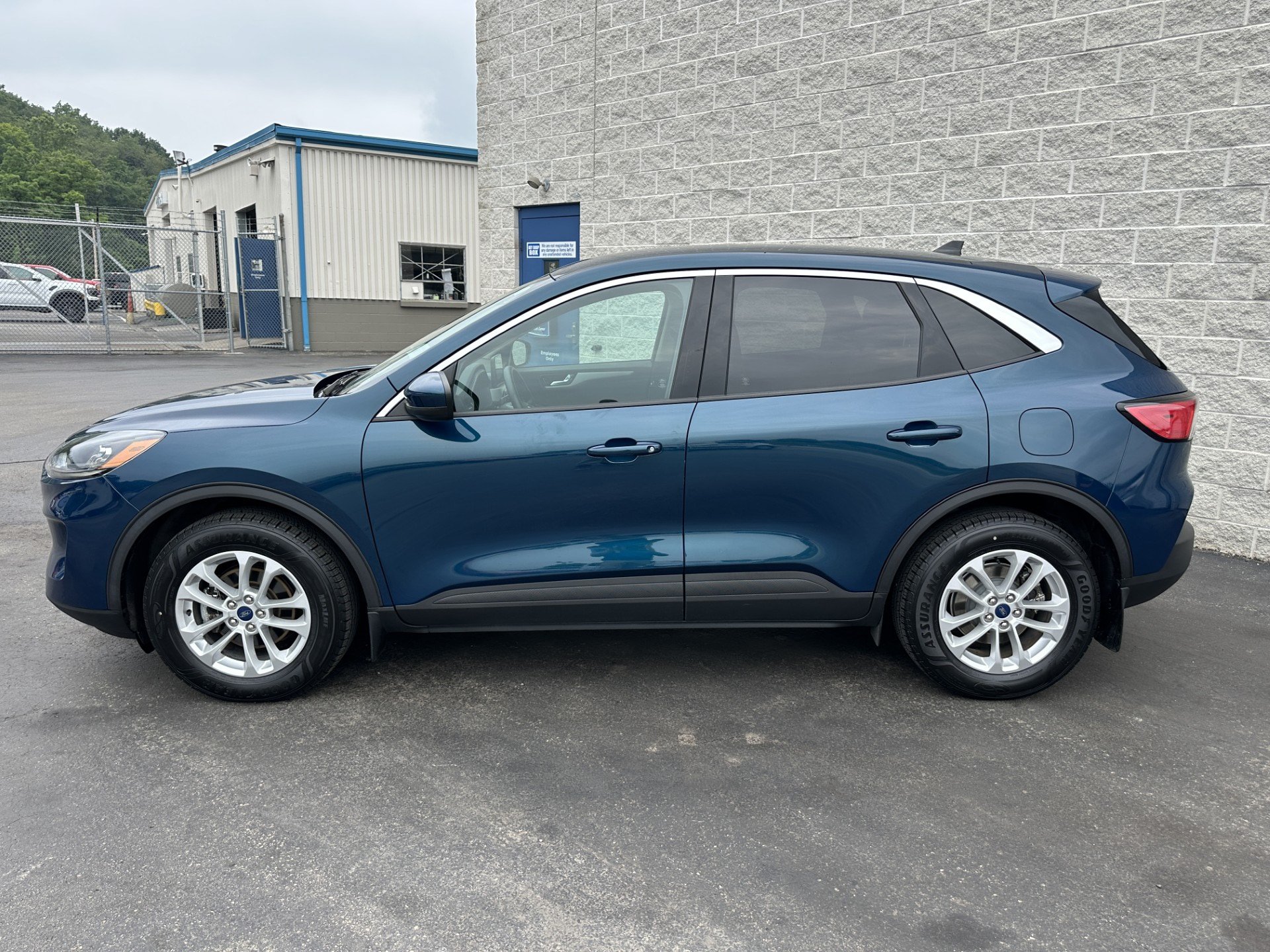 Certified 2020 Ford Escape SE AWD/4WD image 4