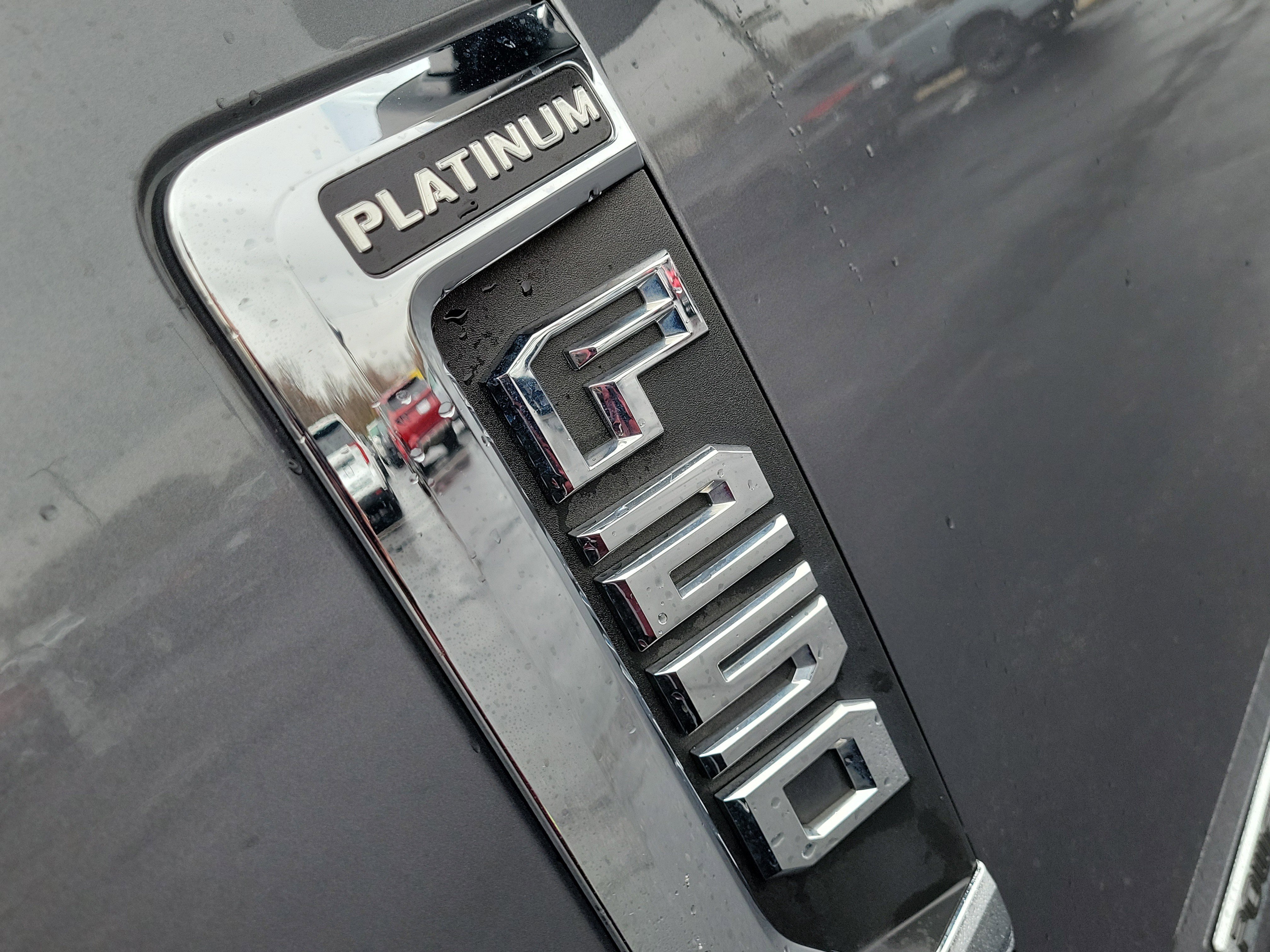 Certified 2022 Ford F250 Platinum w/ FX4 Off-Road Package image 6