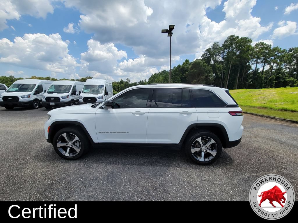Used 2024 Jeep Grand Cherokee Limited RWD image 2